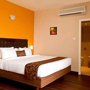 Standard Double Room Fan